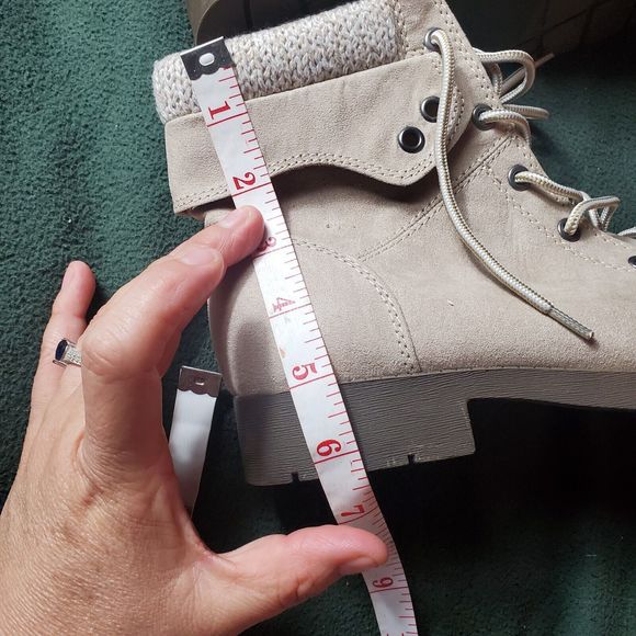 St. John's Bay Womens Yukka Lace Up Booties Block Heel Size 8M - Picture 4 of 8